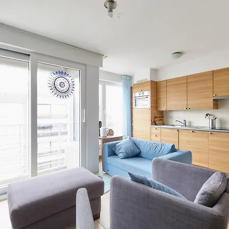 Lecomte - Beachside Escape 111 *